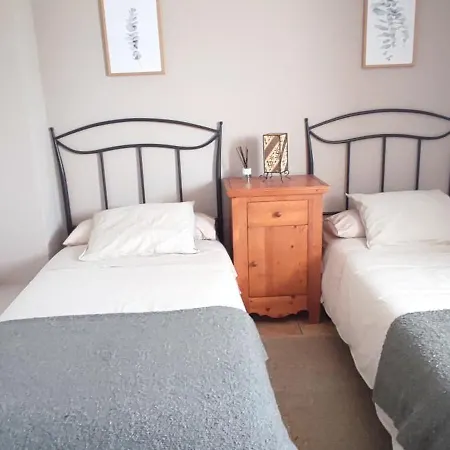 La Casita De Pajares